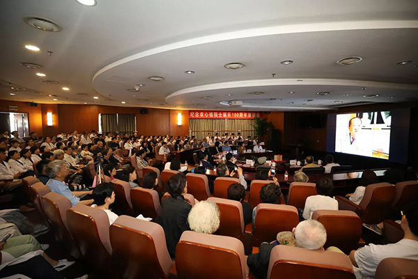 翁心植百年诞辰丨王辰院士 他是最负盛名的博与深兼备的内科学家 是中国呼吸病学发展第二历史阶段的领军人 是中国控烟伟业的肇始者 精彩专题