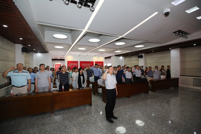 YXSL2352.JPG YXSL2352.JPG