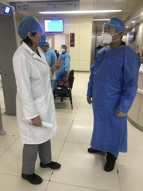 朝阳医院成立督查小组积极开展疫情防控督查工作