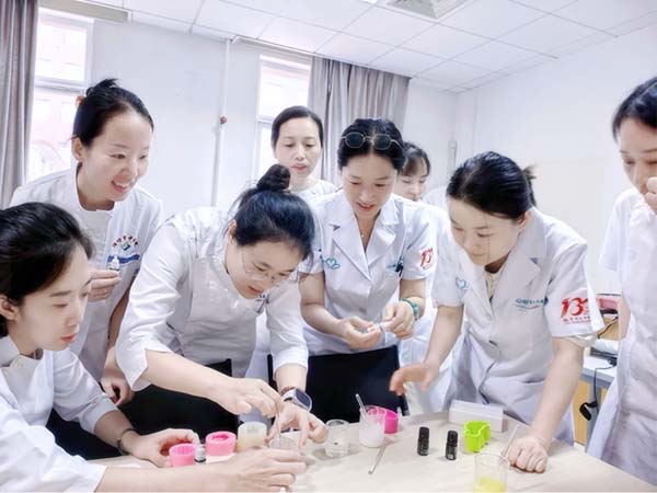 图片3.jpg 图片3.jpg