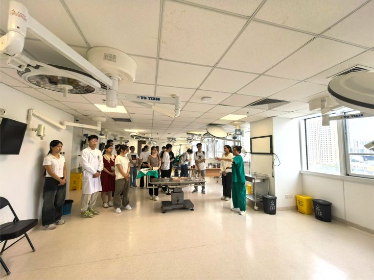 夏令营新闻稿--图9.jpg 夏令营新闻稿--图9.jpg