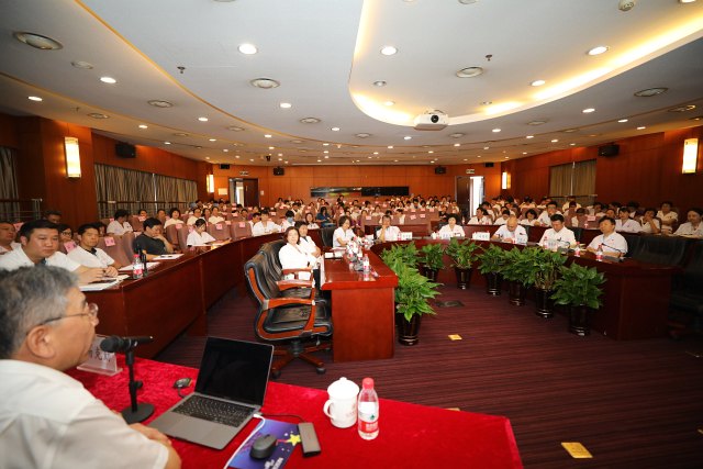 YXSL8860.JPG YXSL8860.JPG