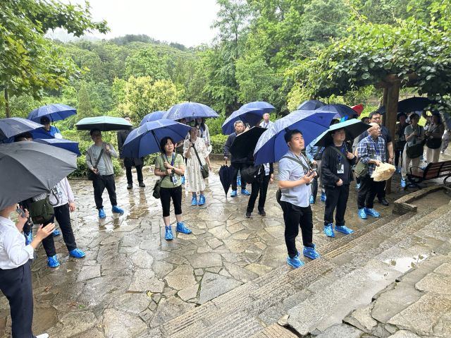 照片24.jpg 照片24.jpg