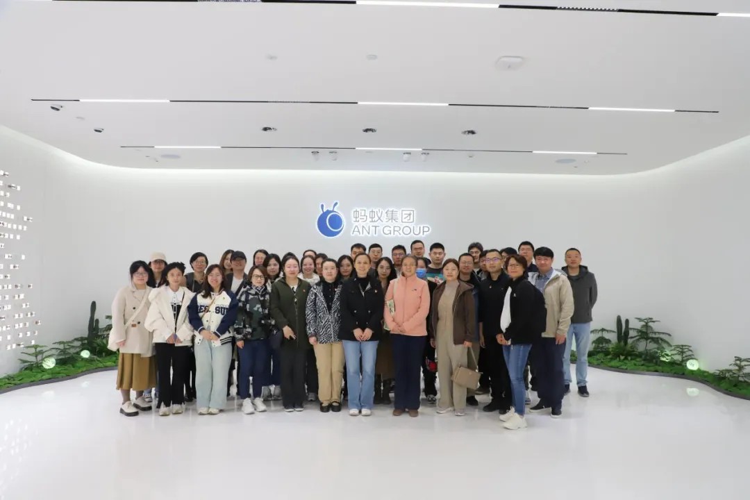 840.jpg 图片