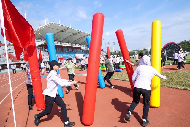 心齐步稳 (1).jpg 心齐步稳 (1).jpg